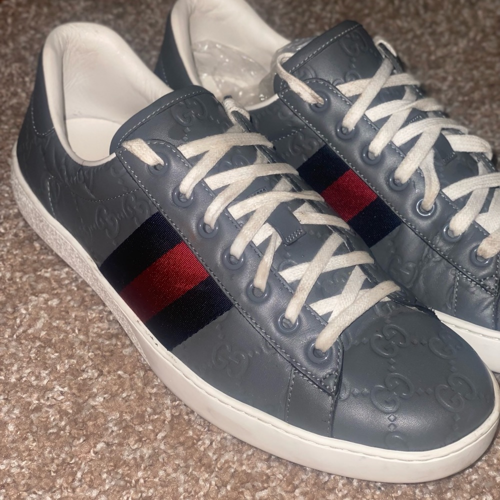 Gucci Unisex Gray Sneaker USED - Picture 3 of 10